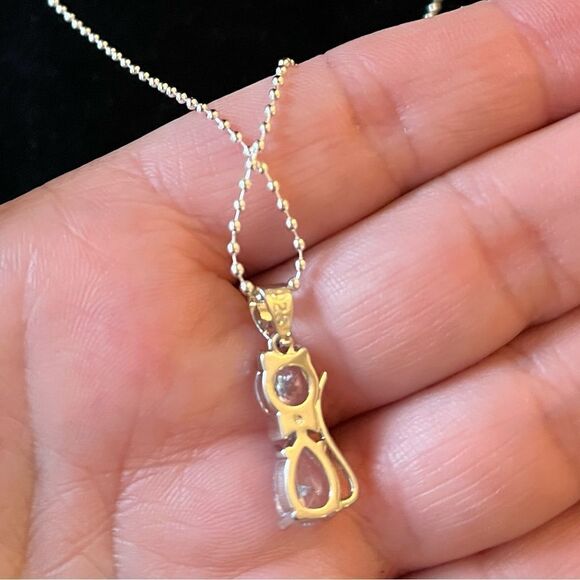 The Couture Cat Pendant Necklace and earrings set in sterling silver - Picture 9 of 12